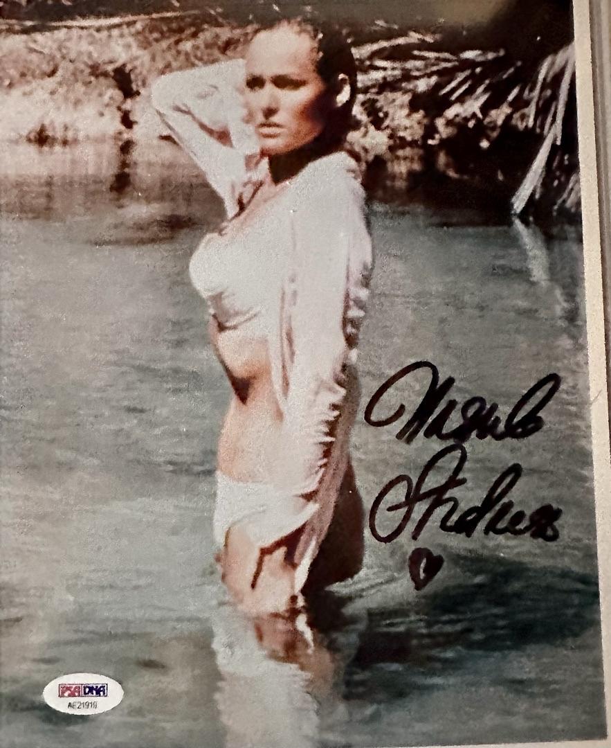 Ursula Andress (James Bond) sexy signed 8x10 - PSA COA